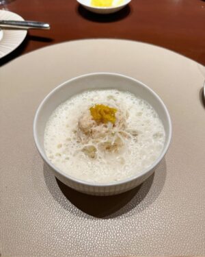 Aina Fukumoto Instagram - 地元奈良の食材とか出てくるとテンションあがるなあ〜🤭💖
どの食材もひとつひとつ丁寧に調理されてて毎回感動する🥺🥺🥺

あとSUGALABO米お家で炊いてもめっちゃ美味しかった🤤✨

#大阪グルメ #グルメ #グルメ女子 #sugalabo #スガラボ #食べるの大好き #食べるの好きな人と繋がりたい #🤤
