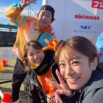 Aina Fukumoto Instagram - 寛平マラソンありがとうございました☺️✨ 笑いあり！涙あり！ライブあり！みんなの色んな思いがぎゅっと詰まったマラソン大会！改めて温かくて素敵な大会やなぁと感じる2日間でした🫶🏽💖 今年もほんわかテレビチームで駅伝出て、番組1位取れたのは最高に気持ちよかったーーー🤭 来年の日程も出たので、目標の5万人達成できるように私もまた盛り上げていきますっ🥰 参加してくださった皆さんありがとうございました😎 お疲れ様でした👏✨✨✨ #大阪 #淀川 #寛平マラソン #2023 #マラソン #マラソン大会 #ウォーキング #ウォーク #駅伝 #ラン #ランニング #running #🏃‍♀️ #お笑い #ライブ #live #大盛り上がり #👏 #ありがとうございました #お疲れ様でした #🙏