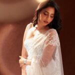 Aishwarya Lekshmi Instagram – @aishu__ 💎
.
Stylist @sohinydas 
MUA @kalwon_beauty 
Hairstylist @soniyarameshbabu_muah 
Photography @arungnanavel 
Outfit @dilnazkarbhary 
Jewellery @deepagurnani  @theamethyststore 
Studio @dmstudio_rental