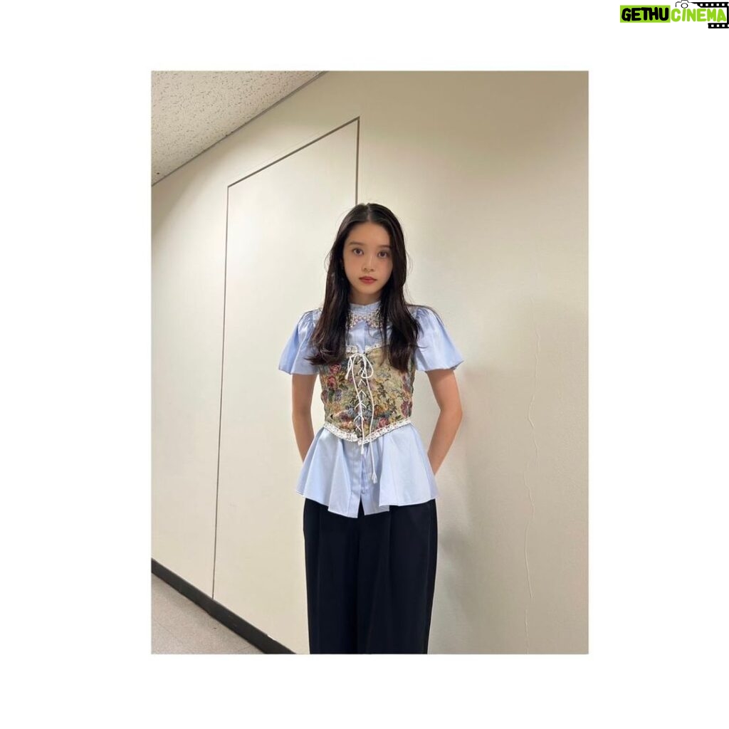 Akari Takaishi Instagram - 「土スタ」生放送、 ありがとうございました🌸 彩珠ちゃんと一緒に本当に楽しい時間を過ごさせていただきました！ 夜ドラ、これからもよろしくお願いします！ You are very very yummy． #イチとも #わたしの一番最悪なともだち #土スタ stylist.. @kanedakenshi h&m.. @ayasumimoto いつもありがとうございます😊