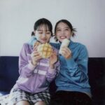 Akari Takaishi Instagram - 絡まれてる樹里ちゃんが愛おしいです。 今月イベントが決まりました！ 写真展初日の1/30(火)19:00~20:00 @弘重ギャラリー お会いできるのを楽しみにしています🍞 写真展「 W -double- ふたり寫眞展 」 写真家も被写体も星の数ほどいて、写真展も数あれど、ふたり組にフォーカスしたものはあまりない。 「 W -double- ふたり寫眞展 」は３人の新進気鋭のクリエイターが気になる次世代女優のふたりを撮影する写真展です。 stylist @kanedakenshi h&m @ayasumimoto ーーーーーーーーーー ●参加女優 × フォトグラファー● 髙石あかり × 上坂樹里 × 木下昂一 @a_akari1219 @juri_kosaka @takataka0985 大島涼花 × 藤﨑ゆみあ × 坂功樹 @ryoka_oshima @yumia_fujisaki @ko_ki333 成海花音 × 岡田菜々美 × 外山文治 @narumi.kanon.official @naninune_nana @bunchama ーーーーーーーーーー 日程 : 2024年1月30日(火)〜2月4日(日) 時間 : 11:00〜19:00 会場 : 弘重ギャラリー 〒150-0022東京都渋谷区恵比寿南2-10-4 ART CUBE EBIS 地下1F ※JR恵比寿駅より徒歩7分ほど。 ※最終日のみ17:00閉館 入場料 : 300円