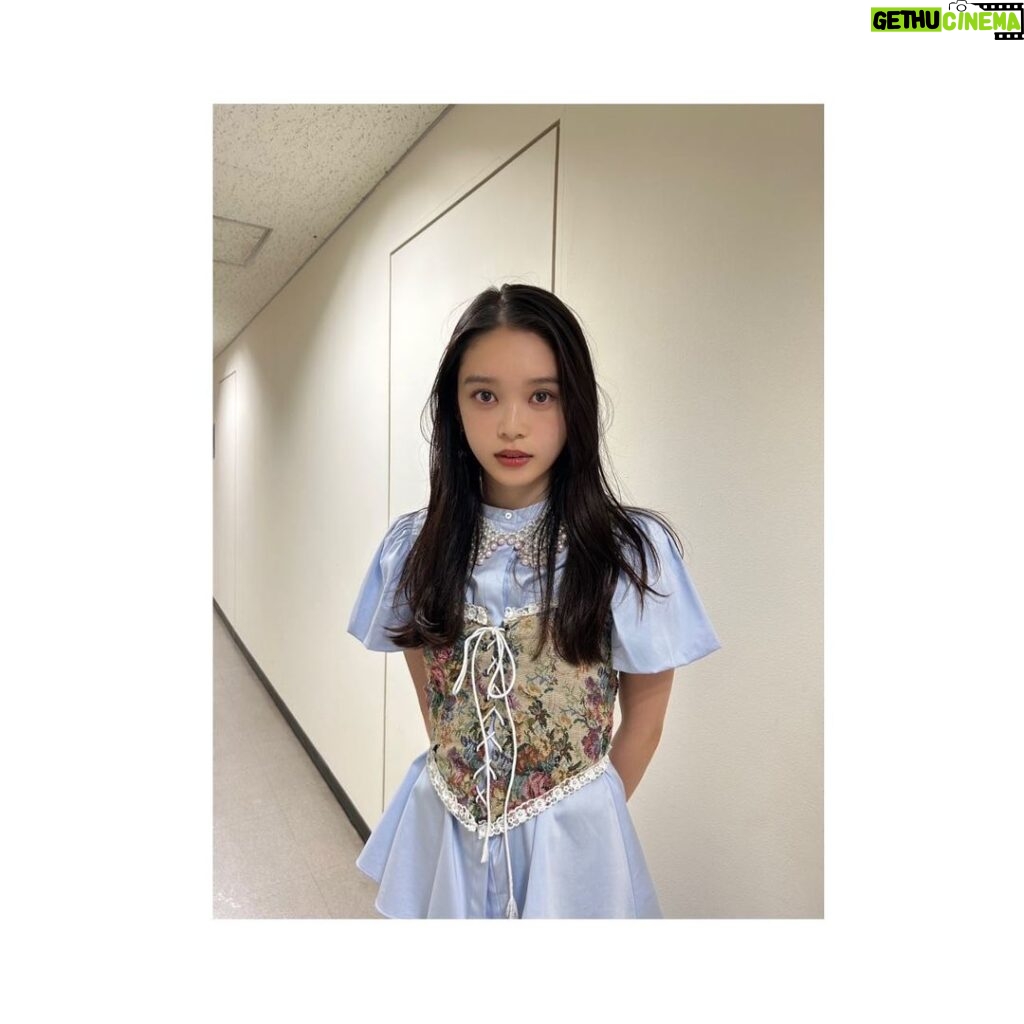 Akari Takaishi Instagram - 「土スタ」生放送、 ありがとうございました🌸 彩珠ちゃんと一緒に本当に楽しい時間を過ごさせていただきました！ 夜ドラ、これからもよろしくお願いします！ You are very very yummy． #イチとも #わたしの一番最悪なともだち #土スタ stylist.. @kanedakenshi h&m.. @ayasumimoto いつもありがとうございます😊