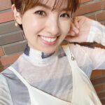 Akina Minami Instagram - 写真1・2枚目 トップス、ワンピース @ekcookies_japan イヤーカフ @mex_handmade サンダル @randa_pic 写真3・4枚目 セットアップ @anogh_official ピアス @miina.gems サンダル @randa_pic