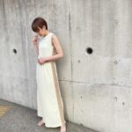 Akina Minami Instagram - 写真1・2枚目 トップス、ワンピース @ekcookies_japan イヤーカフ @mex_handmade サンダル @randa_pic 写真3・4枚目 セットアップ @anogh_official ピアス @miina.gems サンダル @randa_pic