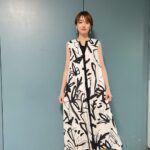 Akina Minami Instagram - 最近の衣装✨ 写真1・2枚目 ジャケット、パンツ @teki_atelier ピアス @hemca_official サンダル @randa_pic 写真3・4枚目 ワンピース、パンツ @diagramofficial ピアス @annemariechagnon_jp サンダル @randa_pic 写真5・6枚目 ジャケット、デニム　 @milaowen_official ピアス @lisrique_pr サンダル @randa_pic 写真7・8枚目 セットアップ @nagisa_tokyo ピアス @___lumgo.se 写真9・10枚目 トップス、スカート @elendeek 靴 @dianashoespress ピアス　 @abiste_official