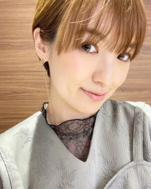 Akina Minami Instagram - 最近の衣装✨

写真1・2枚目
ワンピース
@avie_andensal
ピアス
@miina.gems
靴
@dianashoespress

写真3・4枚目
ブラウス
@avie_andensal
ワンピース・靴
@randa_pic
ピアス
@grossejapan

写真5・6枚目
ワンピース
@createclair
ジャケット、パンツ
@limue_official
ブーツ
@randa_pic
ピアス、ネックレス
@grossejapan

写真7・8枚目
ジャケット
@acym_official
シャツ、パンツ
@amail_official
ピアス
@cujacu
サンダル
@dianashoespress

写真9・10枚目
トップス、スカート
@fumiku_tokyo
靴
@randa_pic
ピアス
@mimucreate