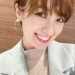 Akina Minami Instagram - 《プチブランチ》衣装✨ 写真1・2枚目 ジャケット、ワンピース @fumiku_tokyo 中に着たトップス @limue_official ピアス @blueta1handmade 靴 @dianashoespress 写真3・4枚目 コート @anen_official シャツワンピ @restock.fashion パンツ @fumiku_tokyo ピアス @amitiecredirdesign ブーツ @randa_pic 写真5・6枚目 衣装全て @un3d_official サンダル @dianashoespress ピアス @abiste_official 写真7・8枚目 ベスト @limue_official トップス、スカート @ekcookies_jp ブーツ @randa_pic ピアス @abiste_official