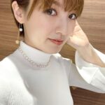 Akina Minami Instagram - 遅くなりましたが… 2024年もよろしくお願いします☺️ 家事育児であっという間に1日が終わり、なかなかSNS更新ができず… まったり更新でごめんね🙇‍♀️ 衣装✨ 写真1・2枚目 ニットトップス @elendeek ジレ @lounie_jp スカート.ブーツ @labelleetude_official シルバーリング @cn_online114 ピアス @lynow25 イヤカフ @enn._official 写真3・4枚目 トップス @cocodeal_official スカート @un3d_official ブーツ @dianashoespress パールリング.イヤカフ @ohrorajewelry ピアス @popy_k ネックレス @porettofelun_jewelry 写真5・6枚目 シャツ、ベスト @mallowblue_official スカート @rim.ark ブーツ @randa_pic ピアス @yarkamadeinfo 写真7・8枚目 トップス、ビスチェ @pinue_official スカート @mirem_official ピアス @blueta1handmade 写真9・10枚目 トップス、スカート、MA-1ジャケット @doublestandard_official ブーツ @dianashoespress ピアス @abiste_official