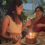 Akshara Gowda Instagram - Well in my head I’m still 18 🫶😁 Last 36 hrs of my life …. With peeps who matter and with things I love (cake / alcohol / food / dancing / laughter ) 💃 ❤️🫶 When life in itself is a blessing 🤩 #gratitude #grateful #birthday Happy Place ;)