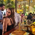 Akshara Gowda Instagram - Well in my head I’m still 18 🫶😁 Last 36 hrs of my life …. With peeps who matter and with things I love (cake / alcohol / food / dancing / laughter ) 💃 ❤️🫶 When life in itself is a blessing 🤩 #gratitude #grateful #birthday Happy Place ;)