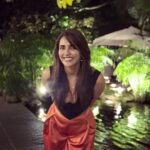 Akshara Gowda Instagram – Never underestimate the healing power of a quiet moment with your loved one in the garden ❤️

His love language is to click  @fatheroffloki