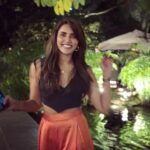 Akshara Gowda Instagram – Never underestimate the healing power of a quiet moment with your loved one in the garden ❤️
His love language is to click @fatheroffloki