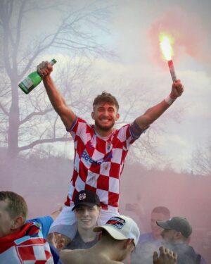 Alan Bronciac Instagram - Campeones!!! Stop parla maintenant 🤫🏆🇭🇷