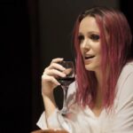 Alba Reig Instagram - Ya tenéis aquí “No me mires así” Me hace especial ilusión que veáis esta parte de mi, no me parece que haya mejor manera que a través de una canción. Espero que os guste. Gracias @mariapelaemusica por tanto. Id a su canal para verlo entero!