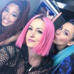 Alba Reig Instagram - Qué guapas sois leñe 💜 @soniasweetc @tamysweetc #selfie #amor