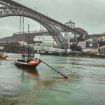 Alba Reig Instagram - Despidiendo y empezando el año a base de fado, bacalao y viño verde. Camino a este 2023 repletito de nuevos propositos. @mariapelaemusica Porto, Portugal