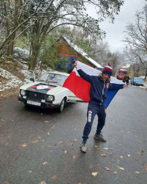 Aleš Bejr Instagram - CXA 10KM DO Hoštic,čas dojezdu je ve hvězdách🇨🇱🇨🇱