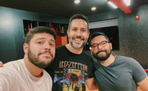 Alejandro Hernández Instagram - Terminando de grabar con nuestro primer guest star del podcast @ledvarelabargallo @angelocolina
