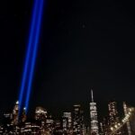Alejandro Hernández Instagram - A 20 años del 9/11 y todavía recuerdo exactamente ese día minuto por minuto como si hubiese estado aquí. . . #nyc #manhattan #note20ultra #neverforget #wtc #worldtradecenter #911memorial #moodygrams #visuals #cinematography #justgoshoot #newyork #davinciresolve #brooklyn Brooklyn Bridge