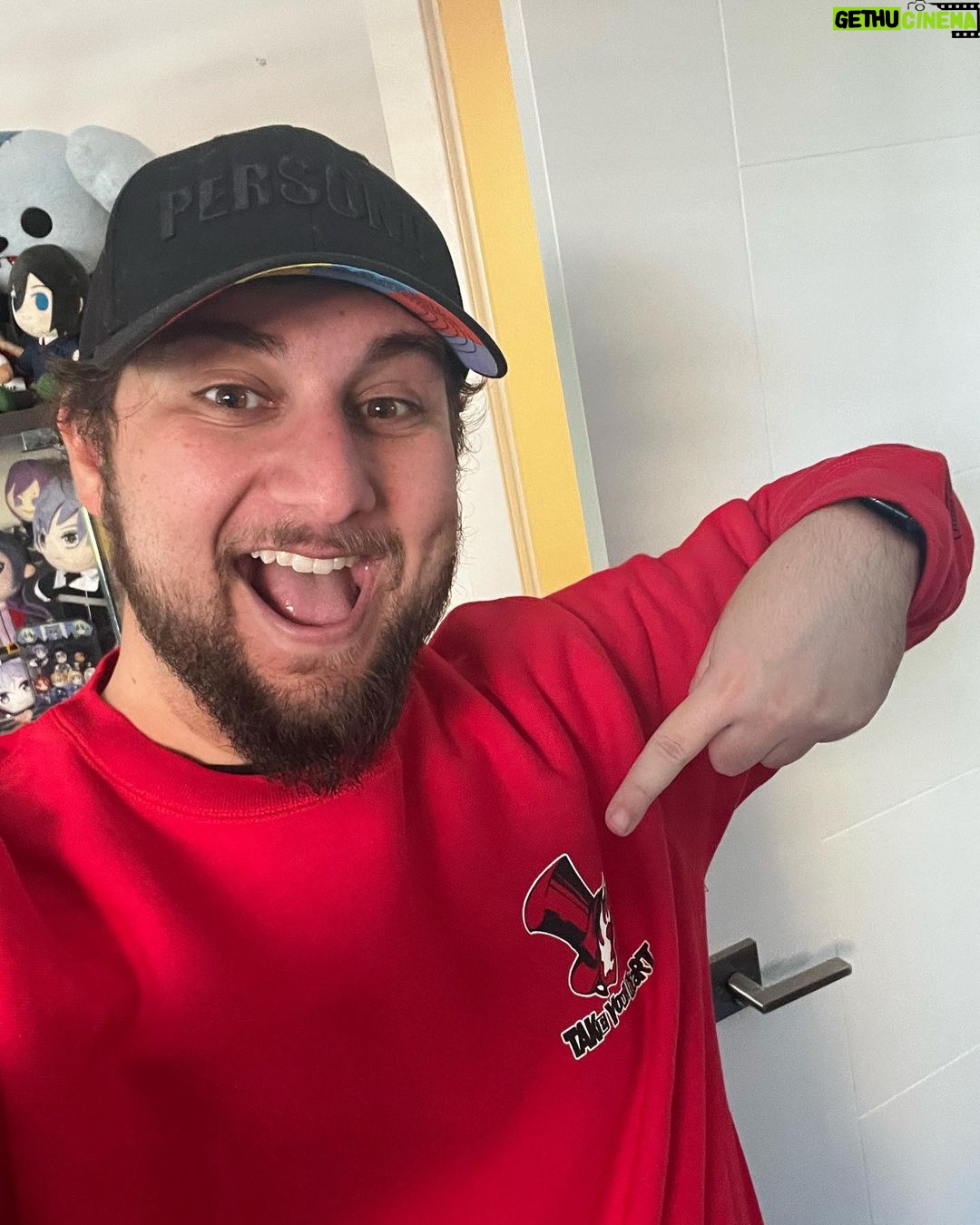 Alejandro Saab - 3.7K Likes - GOT THIS AWESOME CLOTHES FROM @stierapparel THEY FIT SO GOOD!!
#persona #persona5