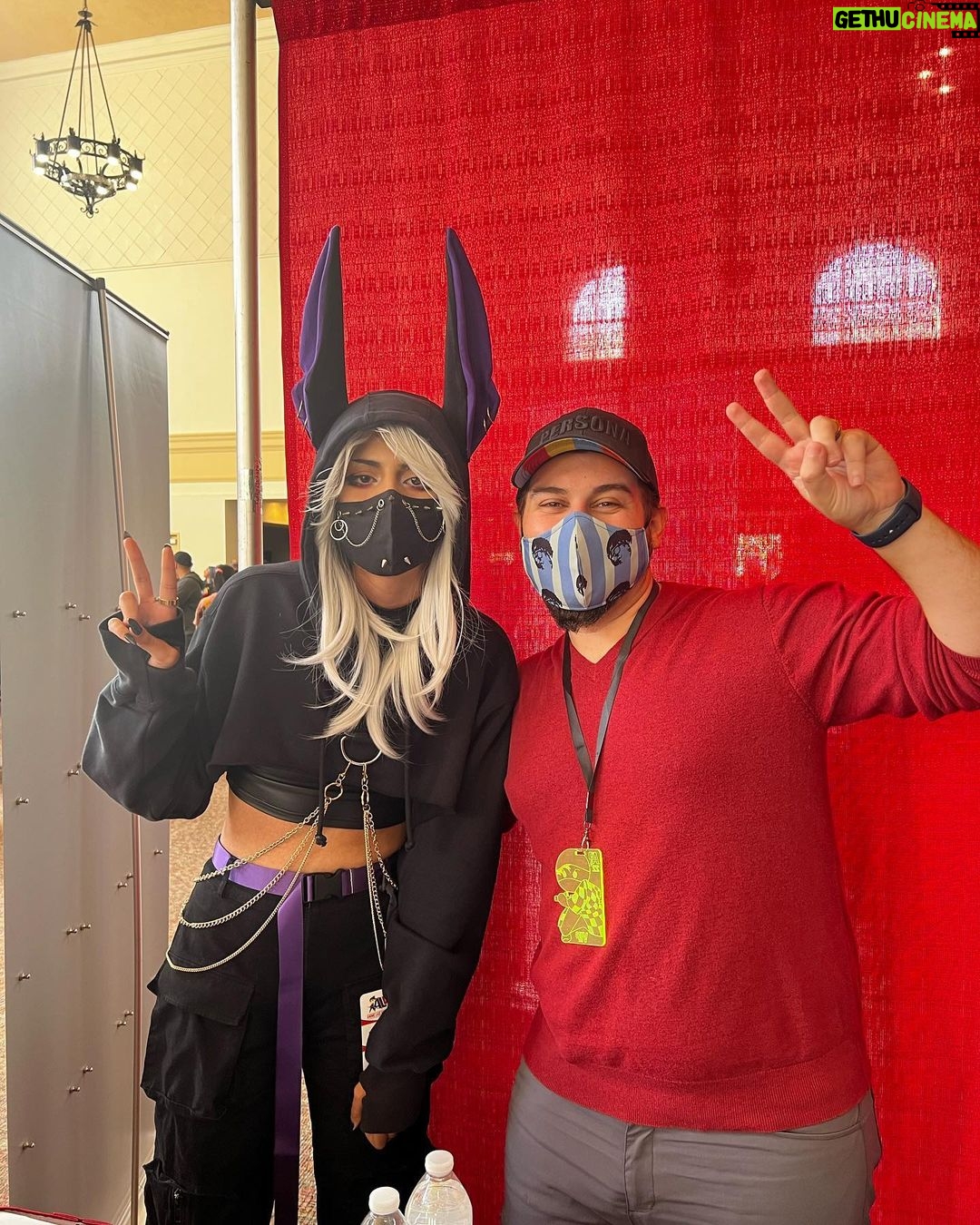 Alejandro Saab - 3.5K Likes - Thank you everybody who came by the booth during @animepasadena!! It was a WONDERFUL and FUN TIME!! You guys are awesome and hopefully I’ll see you all soon 🙏
#animepasadena #pokemon #genshinimpact #cyno #leon #anipoke