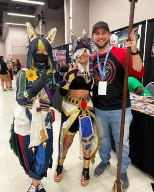 Alejandro Saab Instagram - Thank you @dukecitycomiccon for having me! 

It was so much fun meeting fans from Albuquerque! But now, I gotta get back home to work and hopefully relax! Till next time 🙏