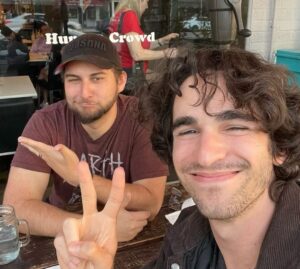 Alejandro Saab Instagram - Cyno and Tighnari’s VA met IRL AGAIN @zacharygordon 

#cyno #tighnari #cynari #genshin #genshinimpact #voice #voiceactor