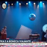 Alessandra Maestrini Instagram - Óia nóis no SPTV!!! Últimas semanas de @kafkabonecaviajante ! Só até 10 de dezembro❗️ 🎫 Link para ingressos na bio