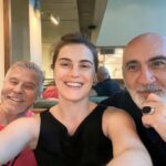 Alessandra Maestrini Instagram - O que você faz quando tem assunto pra, pelo menos, 2 refeições? Faz um brunch regado a amor, humor, poesia e muita, muuuuitaaaa história pra lembrar, pra contar e pra criar!!! L'chaim! 🍳🥓🍰☕️🥂🍾 Le Jazz Boulangerie