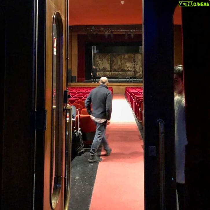 Alessandro Baricco Instagram - Sempre Teatro Puccini, Firenze.