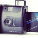 Alessandro Baricco Instagram - 1988. Le immagini si digitalizzano. Nasce la prima macchina fotografica totalmente digitale. La fa la Fuji: FUJIX DS-1P.