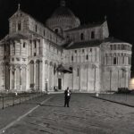 Alessandro Baricco Instagram - Un uomo solo al comando. Catedral de Pisa