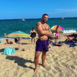 Alex Bullon Instagram - Mind your business #beach 🌊🏖️☀️ Badalona, Barcelona