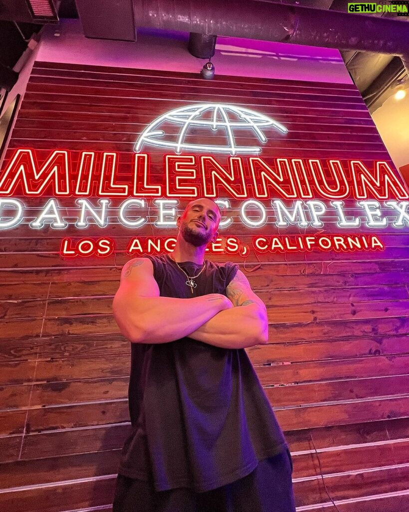 Alex Bullon Instagram - #MILLENNIUM 🌐❤️ @mdcdance #millenniumdancecomplex #losangeles #california Millennium Dance Complex