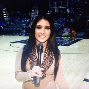 Alex Gracia Instagram - In the spirit of #NBAPlayoffs  here are a couple of photos when I interned with @foxsports affiliate KABB for sports reporting in college🏀