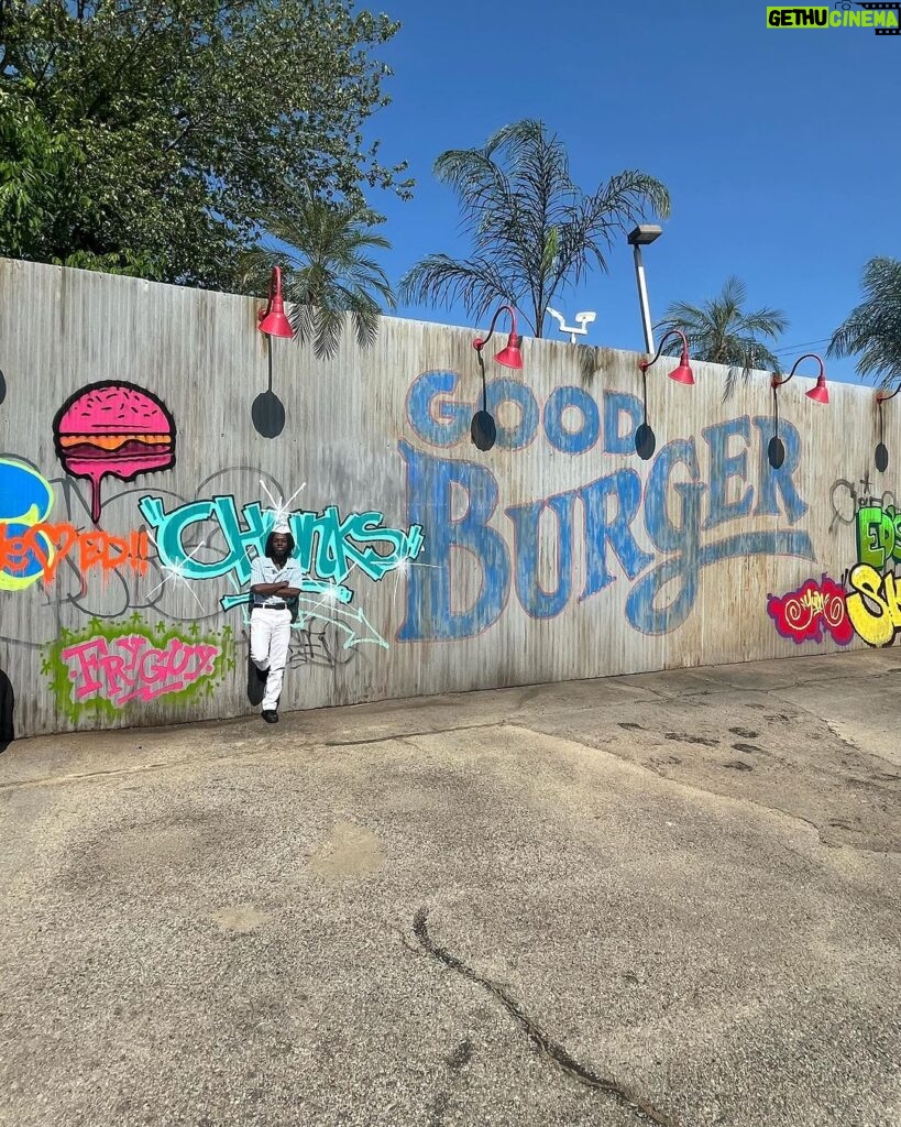 Alex Hibbert Instagram - Good burger 2 November 22🍔.