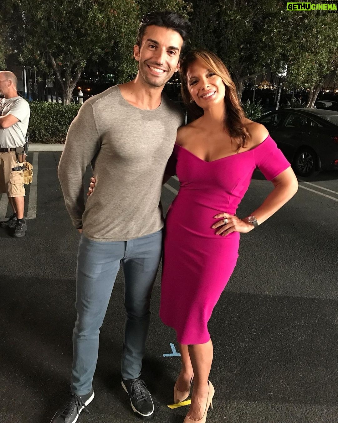 Alex Meneses Instagram - Thank you @hollywoodreporter for spotlighting @cwjanethevirgin as one of your Top 50 Picks of the Best TV Shows of the 21st Century. Recurring on Jane the Virgin was an absolute delight. Working with these powerhouse Latinas soothed my soul, from the amazing writing and professionalism to the goofing around and doing planks whenever possible (Gina did 3 minutes),it was a blast. And Jennie Snyder Urman is the best Showrunner of all time.💗#janethevirgin @cwjanethevirgin @hollywoodreporter #ginarodriguez @andreanavedo @justinbaldoni @yaelgrobglas @ivonnecollofficial @jaimecamil #monday #motivation #hispanicheritagemonth #latinxheritagemonth #latina Los Angeles, California