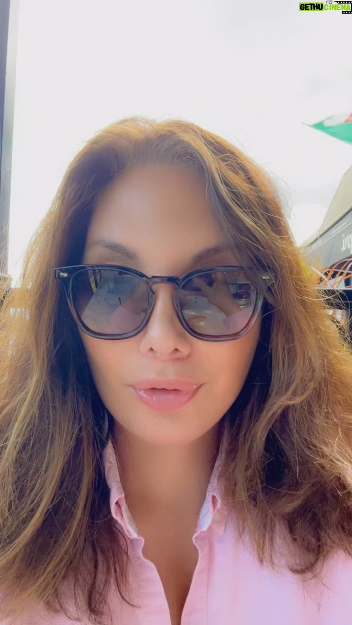 Alex Meneses Instagram - Lunch in the burbs. ##happy #tuesday