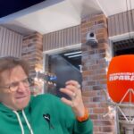 Alexandr Belonogov Instagram - Осенний музыкальный марафон продолжается. Ваше голосование и результаты - наши эфиры: суббота 09:00, воскресенье - 20:00. И здесь: https://youtube.com/@truechart @radio.kp #АлександрАнатольевич 🎙️🤓📡💻📻📺🇷🇺