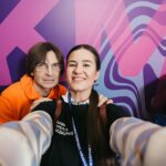 Alexandr Belonogov Instagram - Про команду «Фабрики креативных медиа» в Мурманске. Вот как это было, часть 2: «Фабрика креативных медиа» создана, в том числе для того, чтобы люди не утопали в информационном шуме. Здесь мы думали и учились тому, как количество перевести в качество, и самое главное - мы делаем это все вместе. Большие хорошие дела невозможно создать в одиночку - получится только большой хорошей командой. Ведь СМИ предназначены для людей, а значит у нас у всех одна и та же задача. В прошедшие выходные в Мурманске мы сгенерировали и синхронизировали эти смыслы». продолжение следует… обязательно #АлександрАнатольевич 🎙️🤓📡💻📻📺🇷🇺