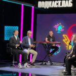 Alexandr Belonogov Instagram - В эфире все отмечают 100-летие величайшего автора огромного количества всенародных песен Михаила Танича. В студии Подкаст.Лаб группа «Лесоповал». Выпуск скоро появится на сайте Первого канала: 1tv.ru @lesopoval_official #АлександрАнатольевич 🎙️🤓📡💻📻📺🇷🇺