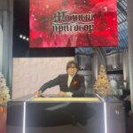 Alexandr Belonogov Instagram - Смотрите с завтрашнего дня в 10:15 программу «Модный приговор»(да, он возвращается). На Первом. В некоторых выпусках и я принял участие. До встречи в эфире. #АлександрАнатольевич 🎙️🤓📡💻📻📺🇷🇺