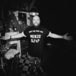 Alexandr Belonogov Instagram - Ох, уж эти Menzo DJ’s, дикие, но симпатичные, неистово отметили своё 13-летие в Профсоюзе pictured by @kseny4erep @profsouz_bars @menzodjs @yastrogiy @4akiboy @stixx.lil @d_one_dj @gregmus1c #menzodjs #whothefuckaremenzodjs #АлександрАнатольевич 🎙️🤓📡💻📻📺🇷🇺
