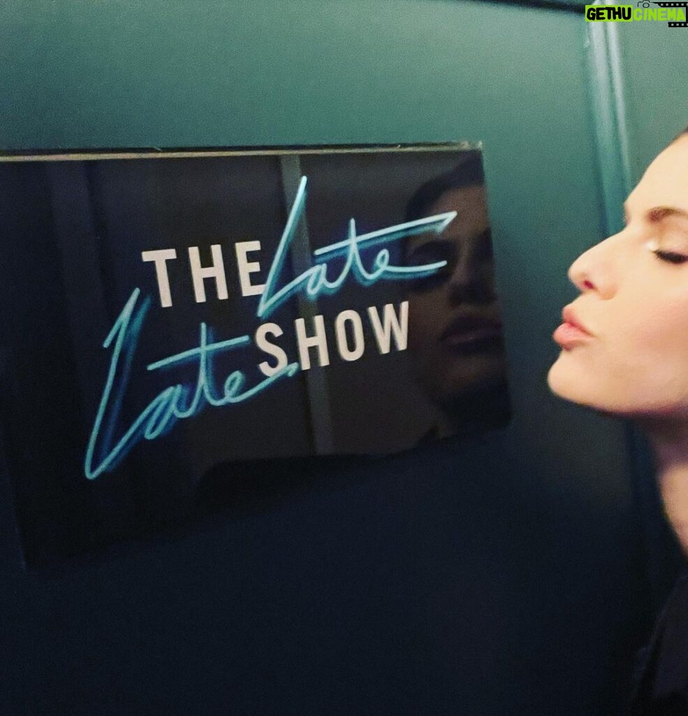 Alexandra Daddario Instagram - Catch me on @latelateshow tonight! (Or tomorrow morning, depending on how you look at it)