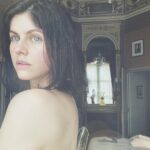 Alexandra Daddario Instagram – Chopin 🎶