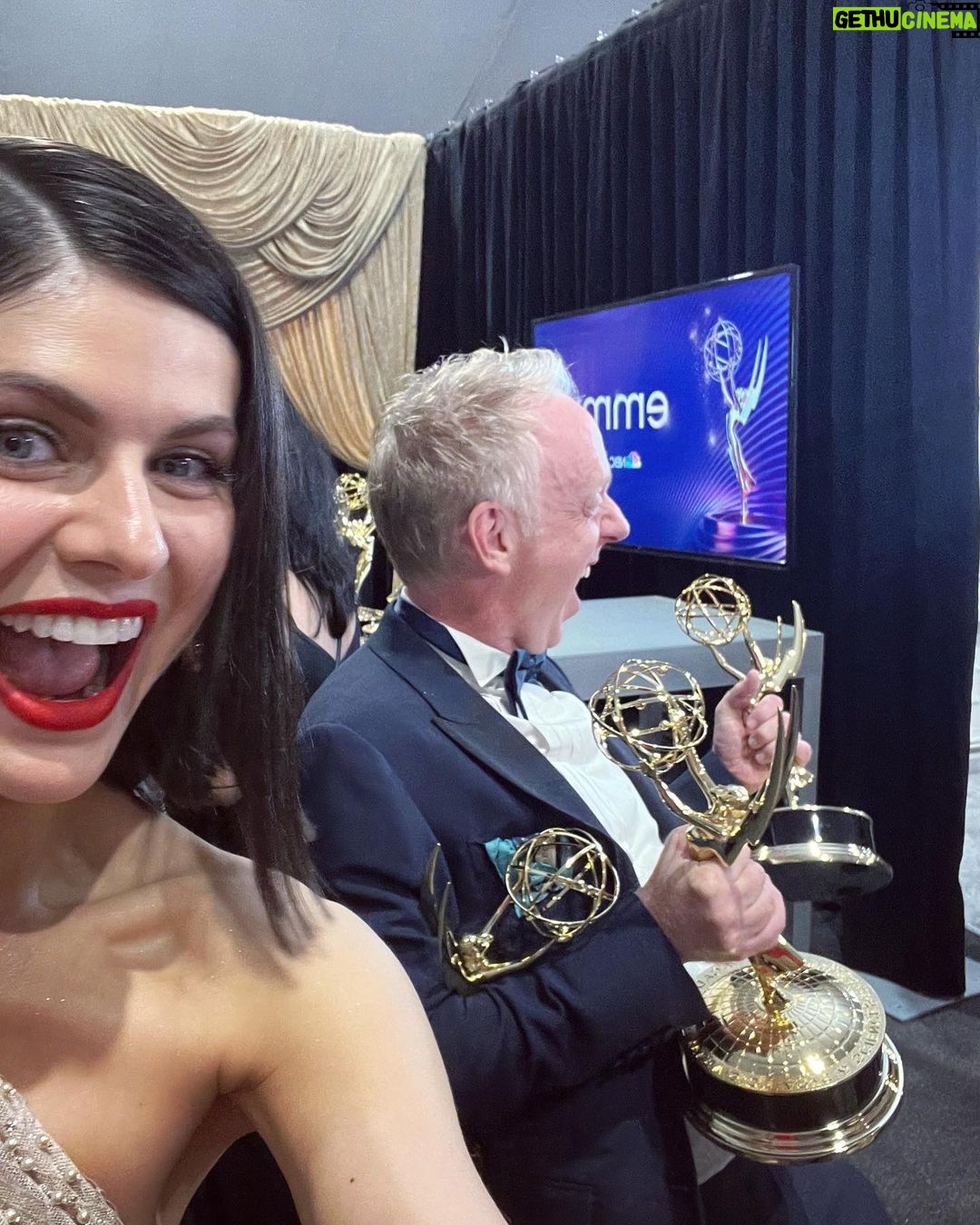 Alexandra Daddario Instagram - #thewhitelotus So profoundly grateful to have been part of this special show, congrats to everyone! and to mike white, I love you so dearly! ♥️