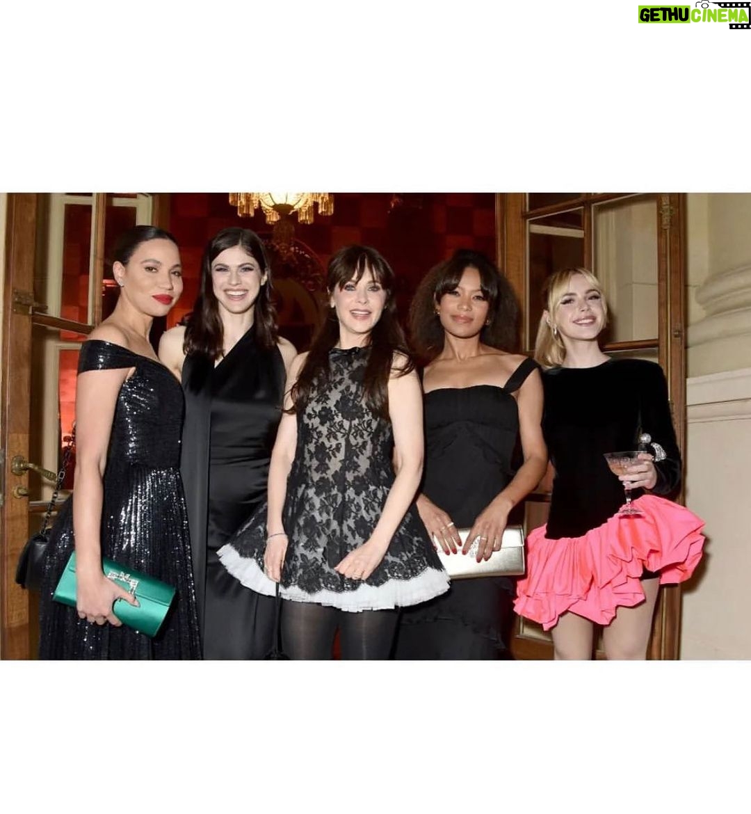 Alexandra Daddario Instagram - On our way out the door to the @rogervivier dinner, my mom said “I think you have too much side boob,” and I told her “no I don’t mom, it’s totally covered.” Thank you @kiernanshipka @laurabrown99 @gherardofelloni for such a fun night!!!