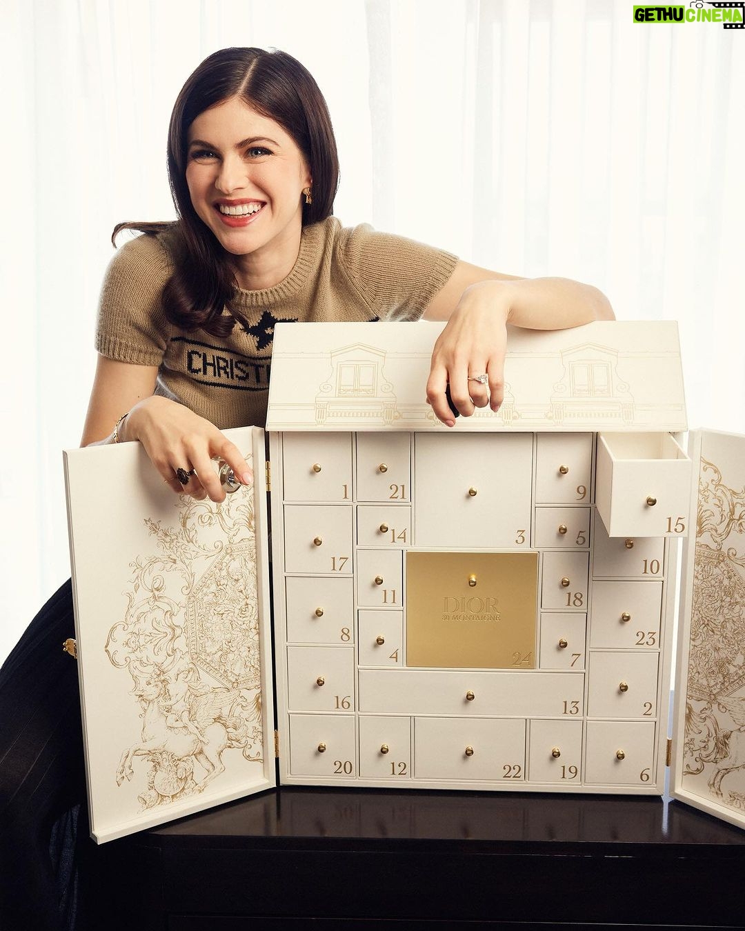 Alexandra Daddario Instagram - I’m so excited to start this holiday season with Dior’s Trunk of Dreams! It’s gorgeous and my family and I have so much fun opening the best advent calendar you can find. The holidays are hereee! 🎁 😁 @dior @diorbeauty @diorbeautylovers #diorholiday #dreamindior
