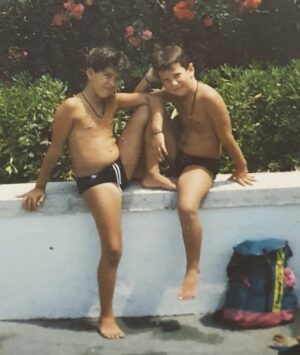 Alexelcapo Instagram - En algún momento hace muchos años fui el de la derecha.