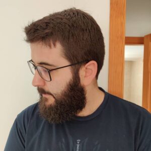Alexelcapo Instagram - Es un poco coñazo cuidar de la barba pero también es bastante worth. Ojo como se me nota que llevo cascos 10h cada día